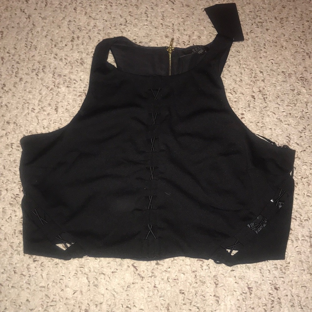 Black crop top